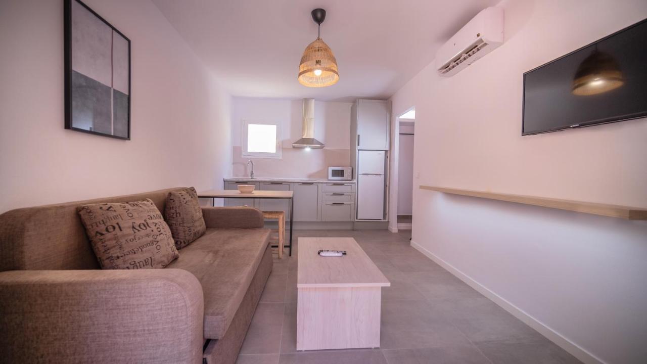 Sant Joan Apartaments - Adults Only Cala'N Blanes  Eksteriør billede