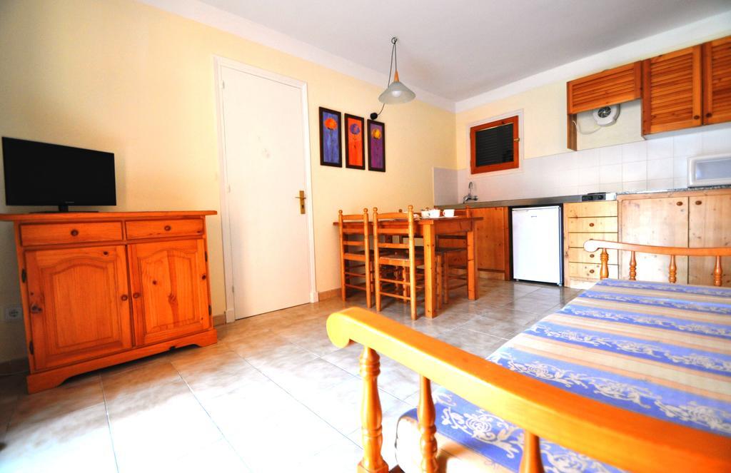 Sant Joan Apartaments - Adults Only Cala'N Blanes  Eksteriør billede